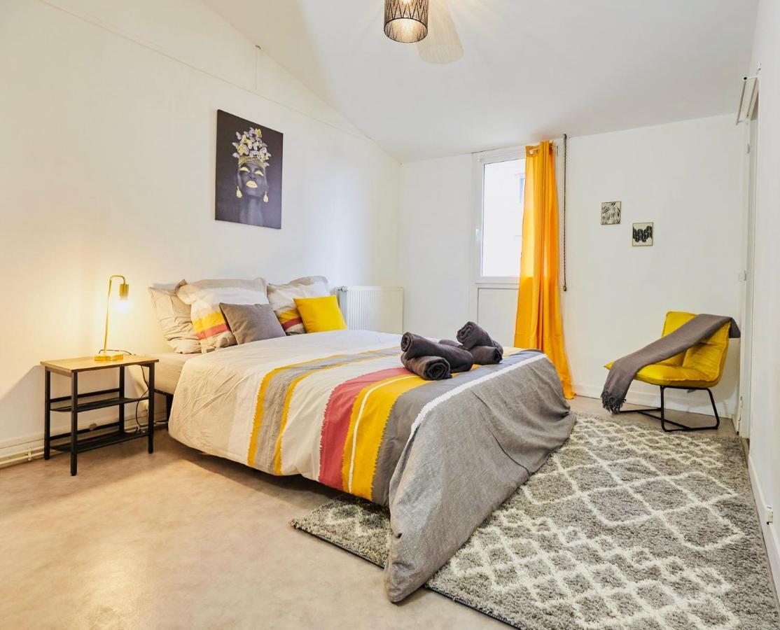 Mona Lisa : Superbe Loft Centre Ville - Parking Gratuit - Wifi Ultra Rapide-Appareil Massage-Netflix-Jeu Societe トロワ エクステリア 写真