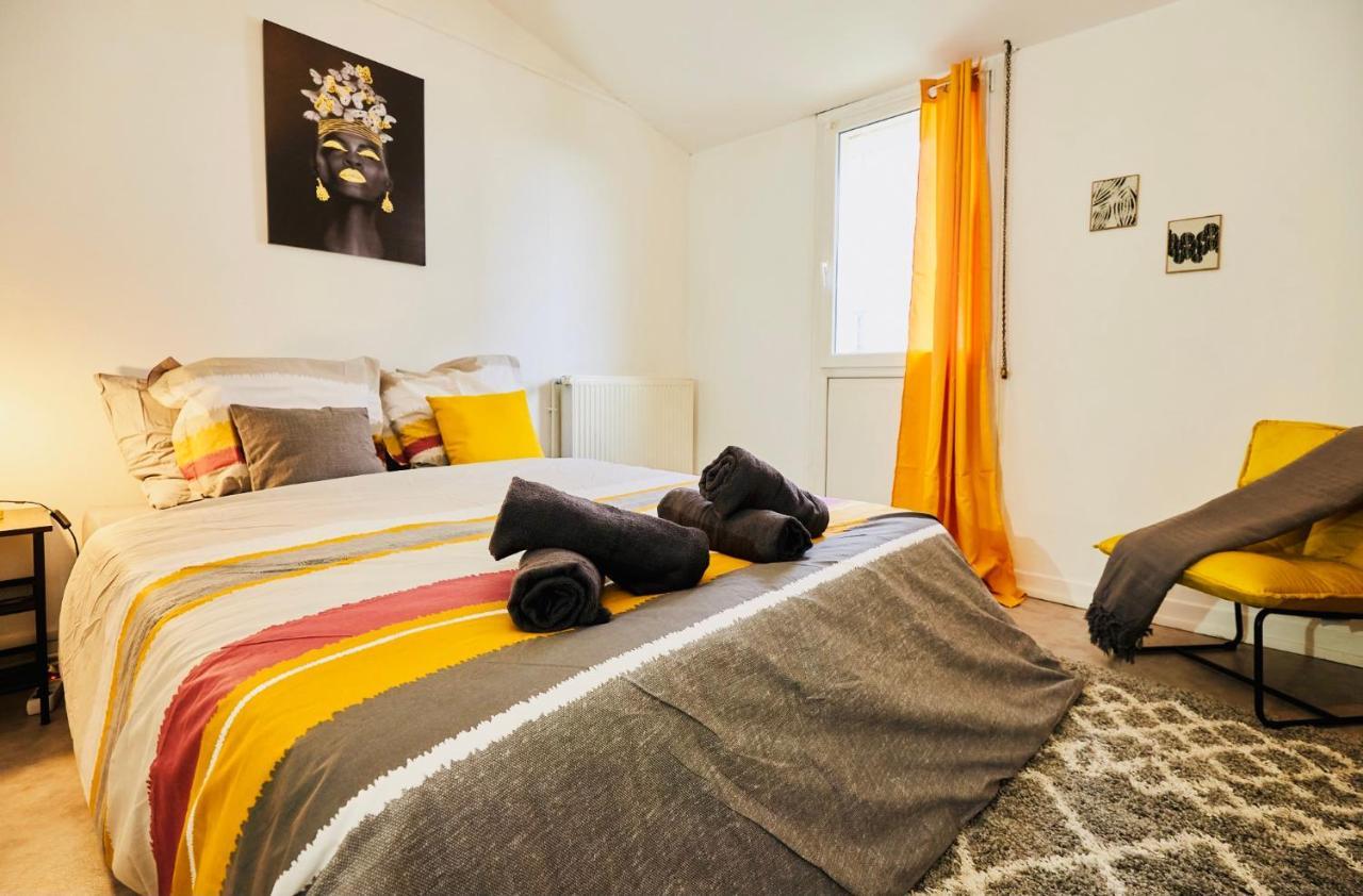Mona Lisa : Superbe Loft Centre Ville - Parking Gratuit - Wifi Ultra Rapide-Appareil Massage-Netflix-Jeu Societe トロワ エクステリア 写真